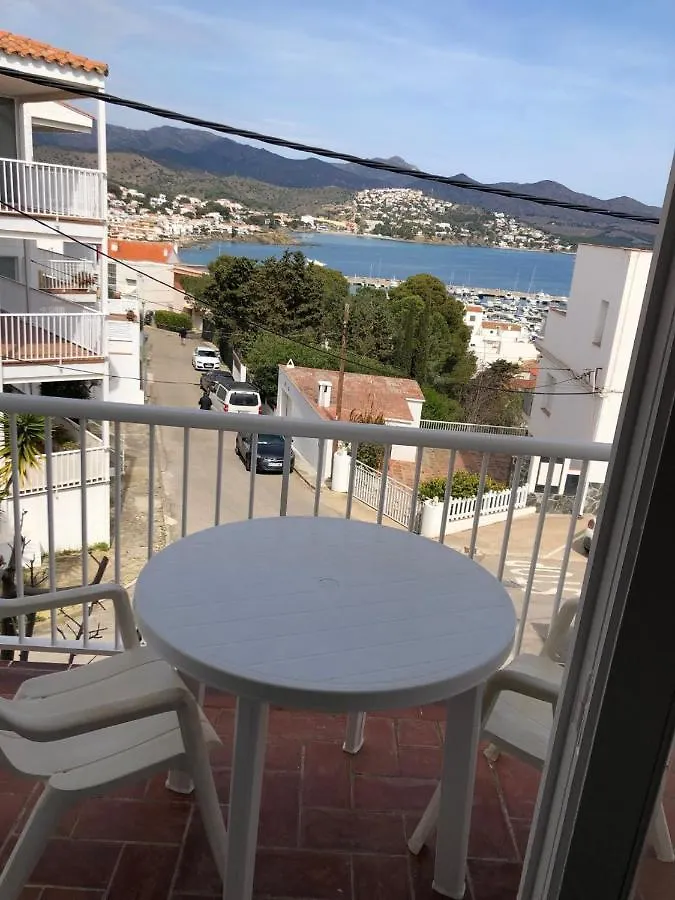 Espectaculares Vistas Al Mar Atico Y Apart 3 Habitaciones Llanca Spain